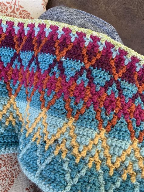 Queen Cal A Mosaic Crochet Blanket Designed By Tinna Thorudottir Thorvaldsdottir R Crochet