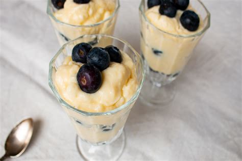 Heidelbeer - Vanille-Pudding einfacher geht Dessert nicht
