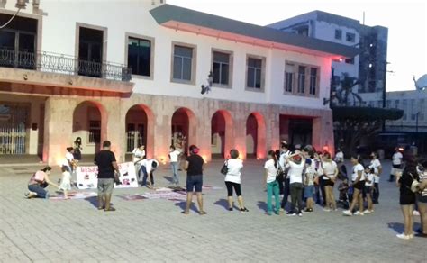 Muestran Rostros De Desaparecidos En Palacio Municipal De Mazatlán