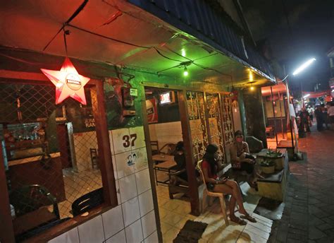 Indonesia To Shut Down All Its Red Light Districts By 2019 Mashable