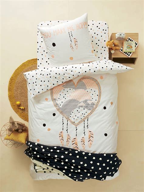 Que vous cherchiez une taie d'oreiller de 50 x 70 cm ou un modèle d'une tout autre dimension, vous trouverez votre bonheur parmi le linge. Parure fourre de duvet + taie d'oreiller enfant ATTRAPE ...