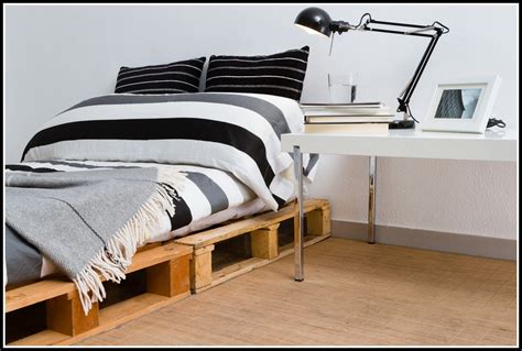Palettenbett bauen ganz einfach hier 2 praktische varianten. Bett 140x200 Selber Bauen Download Page - beste Wohnideen ...