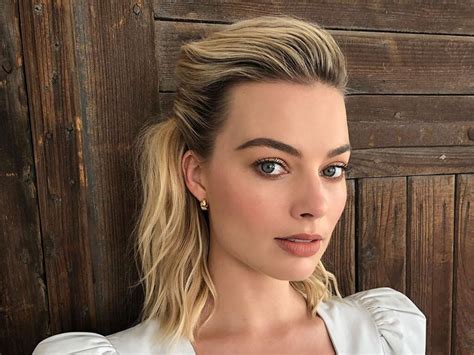Margot Robbie Reveals The Word She Hates Thats Often Used To Describe