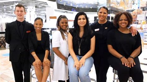 Near Jobs Me Cosmetic