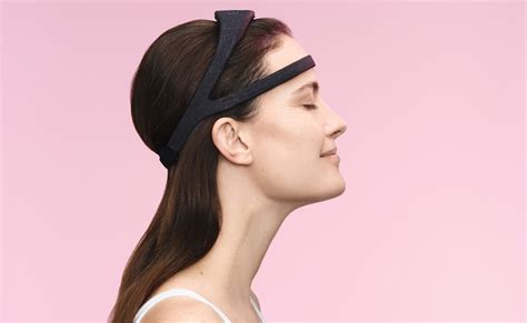 This Sleep Monitoring Headband Provides Ambiance To Help You Fall Asleep