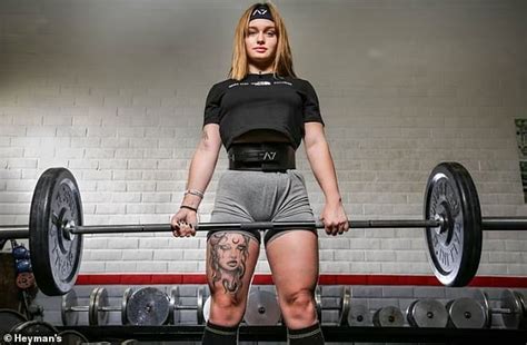 record breaking female powerlifter 18 dies within 24 hours of developing severe infection