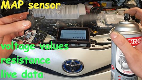 Toyota Yaris Hybrid Map Sensor Remove Clean Voltage Data P0106