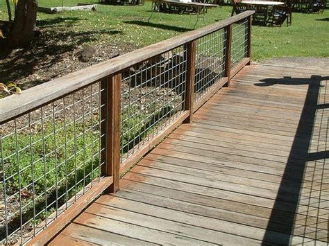 Homeowners use inexpensive alternatives for deck railings to save money and to help the environment. Looking for creative, safe, and less expensive ...
