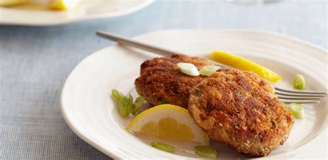 Aunt peggy's cucumber, tomato and onion salad recipe by paula deen paula deen. Salmon Croquettes By Paula Deen | Salmon croquettes ...
