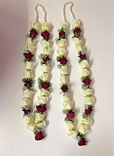 Dozen Rose Wrap Bouquet
