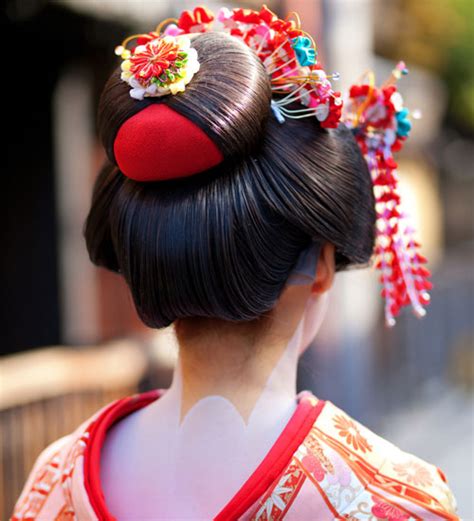 Discover 87 Japanese Hairstyle With Chopsticks Best Ineteachers