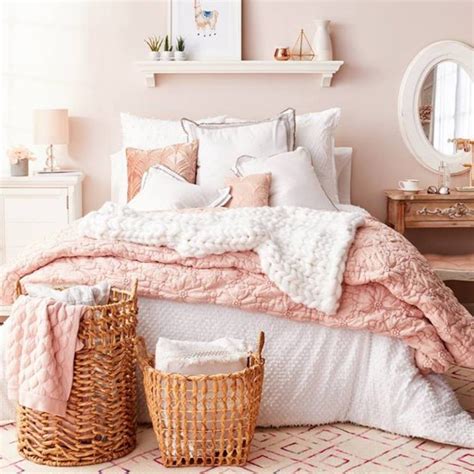 Use Of Laundry Baskets Dusty Pink Bedroom Rose Bedroom Pink Bedroom
