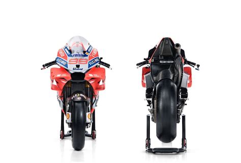 2018 Ducati Motogp Bike And Riders Exposed Gp18 Dovizioso And Lorenzo