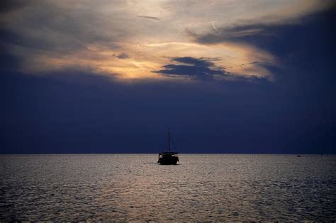 Sonnenuntergang Schiff Meer Kostenloses Foto Auf Pixabay Pixabay
