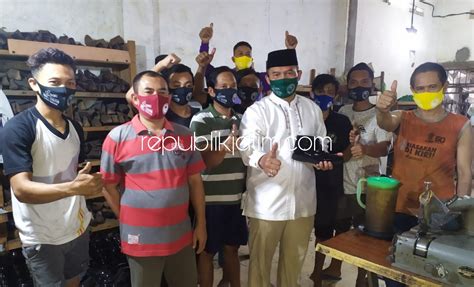 Indonesia, sidoarjo, jalan pondok maspion block s, no. BHS - Taufiq Upayakan Sepatu Produk Perajin Sidoarjo Tembus Pasar Ekspor