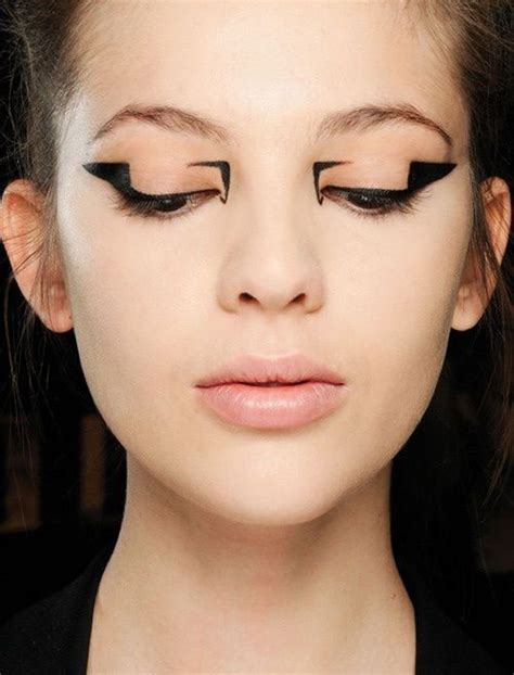20 Best Unique Creative Eyeliner Styles Looks And Ideas Watch Out