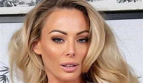 Isabelle Deltore Bio Age Height Wiki Models Biography