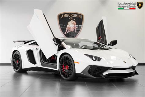 Gallery Bianco Isis Lamborghini Aventador Sv Gtspirit