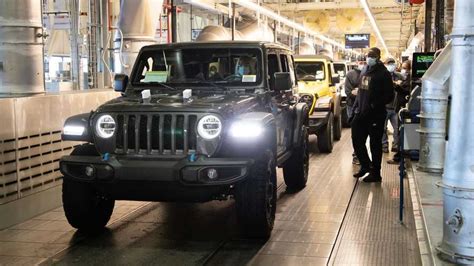 Jeep Wrangler 4xe News And Reviews Insideevs