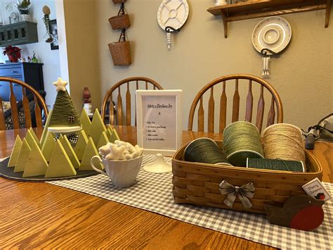 In 1817, new york became the first of several states to officially adopt an annual thanksgiving holiday; I made a little tree station in the middle of our table ...