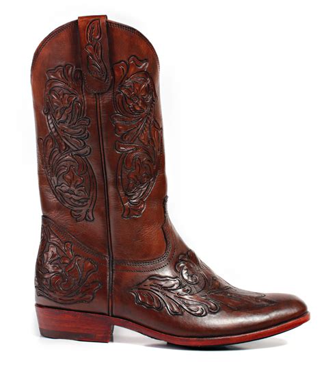 Elevator shoes: luxury cowboy boots