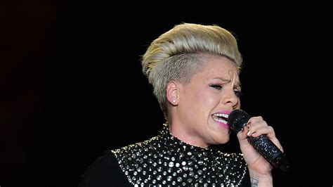 Pink Shaves Off Her Hair Saying She Is ‘letting Go Bt
