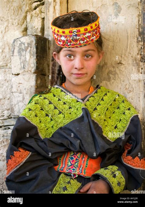 Traditional Kalasha Girl Chitral Pakistan Stock Photo Alamy
