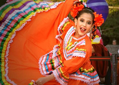 Mexican Folkloric | Everything Goes Dance Studio