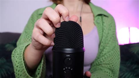 ASMR Bare Microphone Scratching Rubbing Hand Sounds No Talking