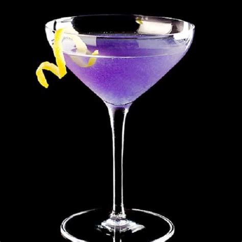 Blue Moon Martini Recipe Blue Moon Cocktail Creme De Violette Purple Signature Drinks