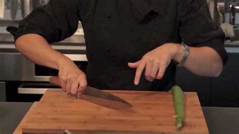 Knife Cut The Proper Cutting Technique Youtube