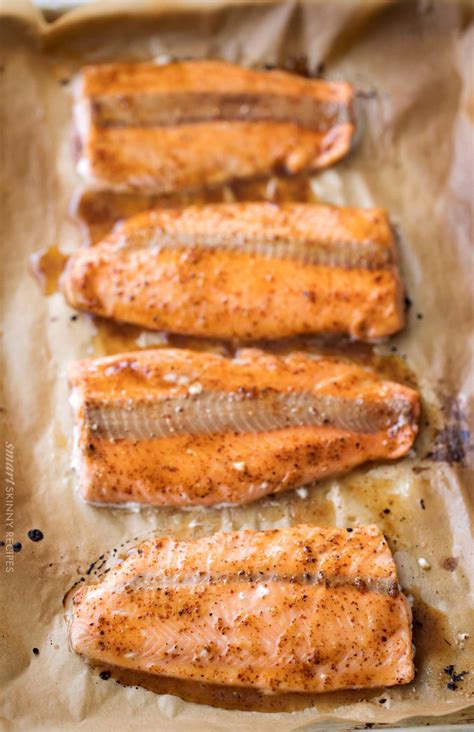 Honey Dijon Broiled Salmon The Chunky Chef