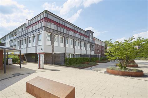 Für uns bedeutet vermieten, nicht nur wohnraum zur verfügung zu stellen. Wandsbek - Baugenossenschaft der Buchdrucker eG. Günstige ...