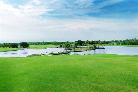 Best Golf Courses In Batam 2023 Batam Golf Clubs In Indonesia