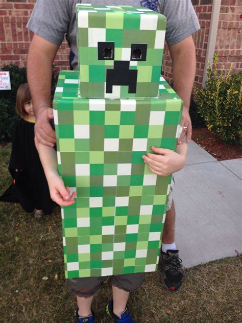 Minecraft Creeper Halloween Costume Made With Excel And Foamcore Board Eas Minecraft
