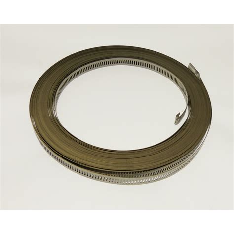 The ligature defined in any preceding claim in which the ring is made of polyurethane. Ligatur Inox Bande ajourée et têtes de Ligarex