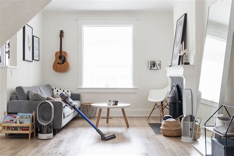 Creating A Clean And Healthy Home With Dyson Happy Grey