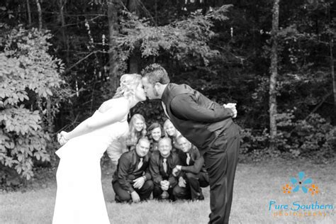 Wedding Photography Wedding Picturesbride Photo Ideas Wedding Reception Groomsmen And Bride