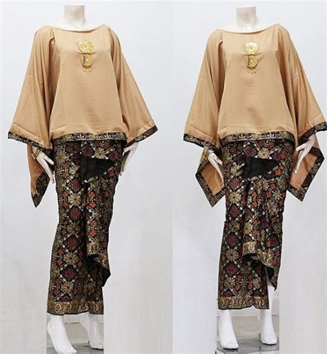Assalamualaikum model terbaru dari shofiyya hijab syari, jetblack series dengan 3 pilihan model kain sasirangan ini mempunyai panjang 114 cm dan lebar 6 cm, sangat cocok untuk jadi hiasan di. Top Terbaru 24+ Model Baju Gamis Batik Remaja 2021