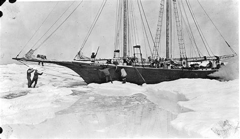 Hudsons Bay Company Schooner Nannuk Stuck In Ice 1921 Flickr
