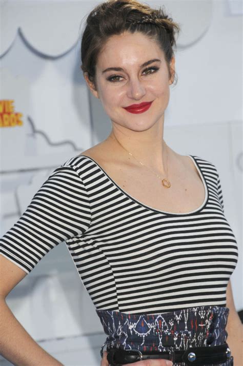 Shailene diann woodley, abd'li aktris. Bild zu Shailene Woodley - Vignette (magazine) Shailene ...