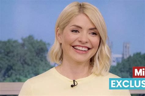 Inside Bbcs Plot To Poach Holly Willoughby As Desperate Bosses Chase Her Irish Mirror Online
