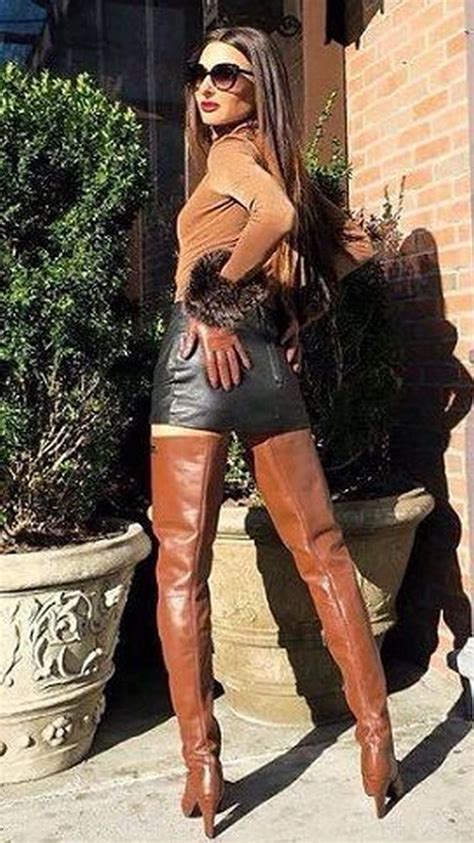Pin By Collin Bremiller On Vogue In 2020 Leather Thigh High Boots Boots Outfit Boots