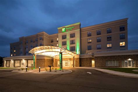 Holiday Inn And Suites Detroit Troy An Ihg Hotel Updated 2023 Prices And Reviews Mi