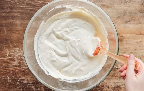 Nothing beats fluffy homemade whipped cream atop pies and desserts! Heavy Whipping Cream Vs Whipping Cream - Foods Guy