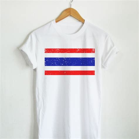 เสื้อยืดแฟชั่น ผ้านุ่ม۞☋เสื้อยืดลาย ธงชาติไทย ประเทศไทย Thailand Flag เสื้อยืดสกรีน แขนสั้น คอ