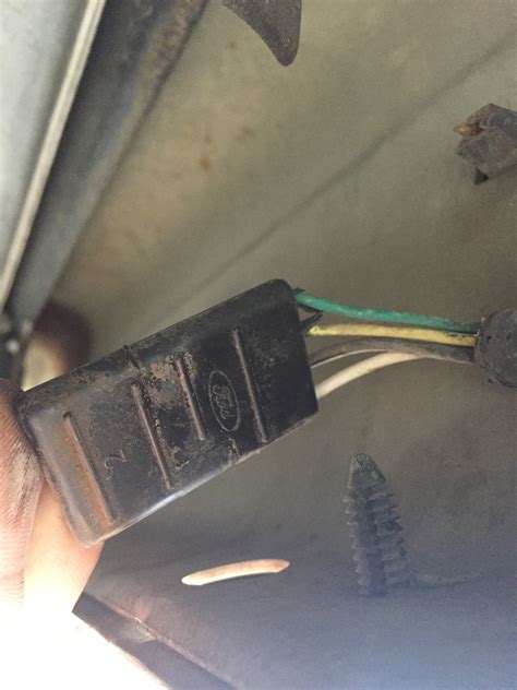 Is there a wiring harness i can use without splicing wires? Trailer brake and 7 way plug on 2003 E350 - Ford Forum ...