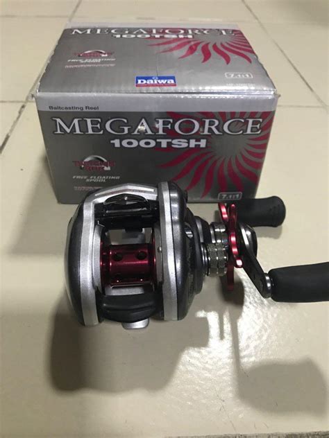 Daiwa Fishing Reel Megaforce Tsh Sports Sports Games Equipment