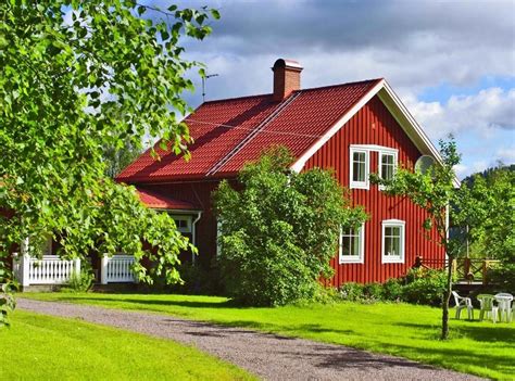 Wir begutachten jedes haus, reden mit dem besitzer und erkunden selbst die nähere umgebung, bevor wir es in unser programm aufnehmen. Villa Hultängen, in Sunne (mit Bildern) | Schwedisches ...