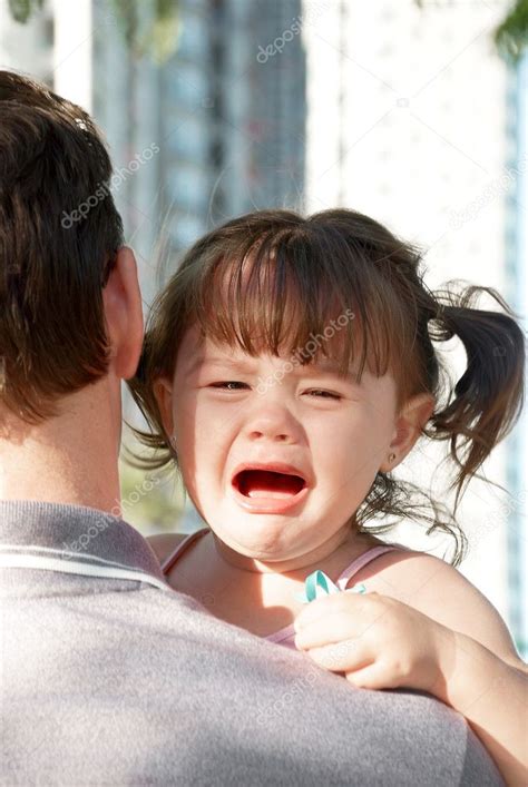 Crying On Fathers Shoulder — Stock Photo © Svitlana10 3721009